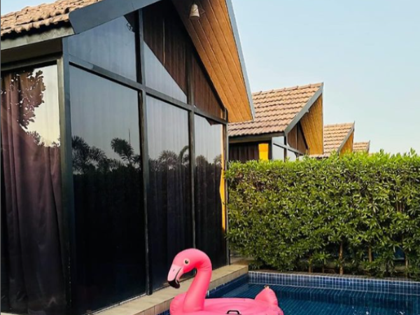 Resorts near Nashik